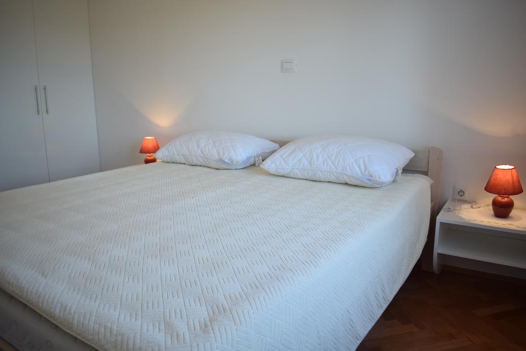 Apartment Mary Porat  Esterno foto